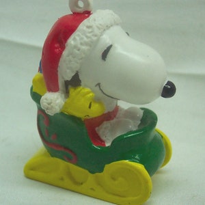 Vintage Whitman&#39;s Peanuts SNOOPY and WOODSTOCK on Sled Presents 2 1/2&quot;  Holiday PVC Plastic Christmas Tree Ornament 1990&#39;s