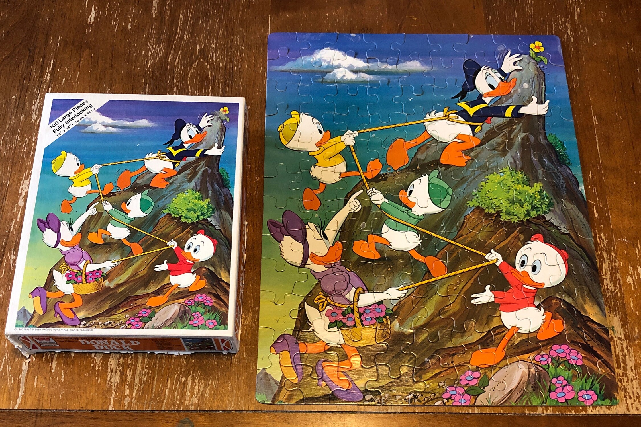 DONALD DUCK ★ ヴィンテージ　パズル　ウォルトディズニー Vintage Walt Disney Donald Duck 100 piece Puzzle by Whitman