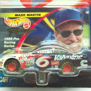 Hot Wheels Nascar 1999 – Mark Martin – Ford – Miniature 1/64 Neuve