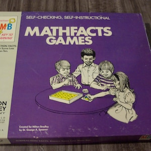 Vintage  1970 Self Checking Self Instructional MATHFACTS MATH GAME Level 2 Milton Bradley  School Learning 7642-2
