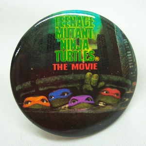 Vintage 1990 Teenage Mutant Ninja Turtles THE MOVIE 2&quot; Collectible BUTTON Pin Collectible 1980&#39;s