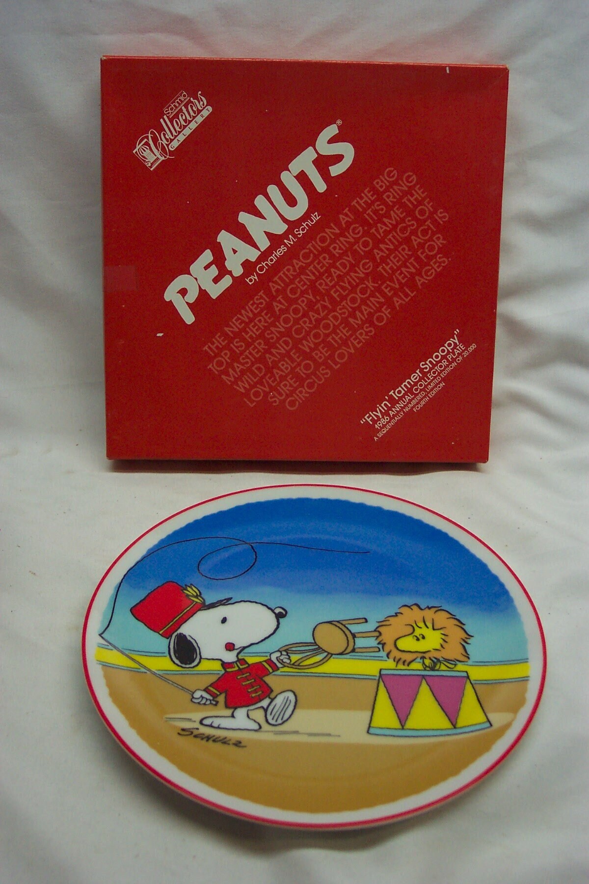 Vintage 1986 Schmid Peanuts FLYIN TAMER SNOOPY Commemorative