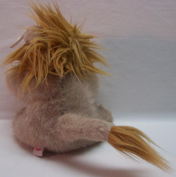 Vintage Mary Meyer Tan BEASTLY BROOD LION 7