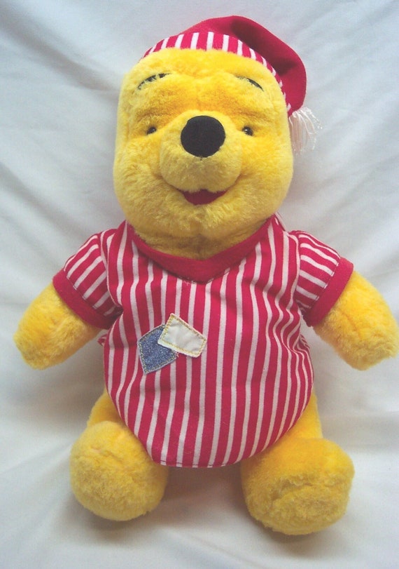 Vintage 1998 Walt Disney MATTEL Winnie the Pooh in PJS Pajamas