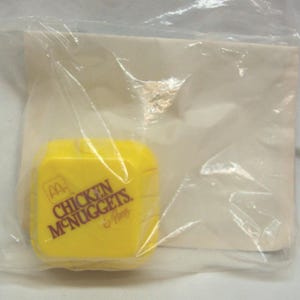 Vintage 1990 Changeables CHICKEN McNUGGETS Transforming Changing Dinosaur Action Figure Toy Mcdonald&#39;s Happy Meal 1990&#39;s Dino