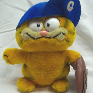 Vintage 1981 GARFIELD Baseball Player 9&quot; Plush STUFFED ANIMAL Toy 1980&#39;s