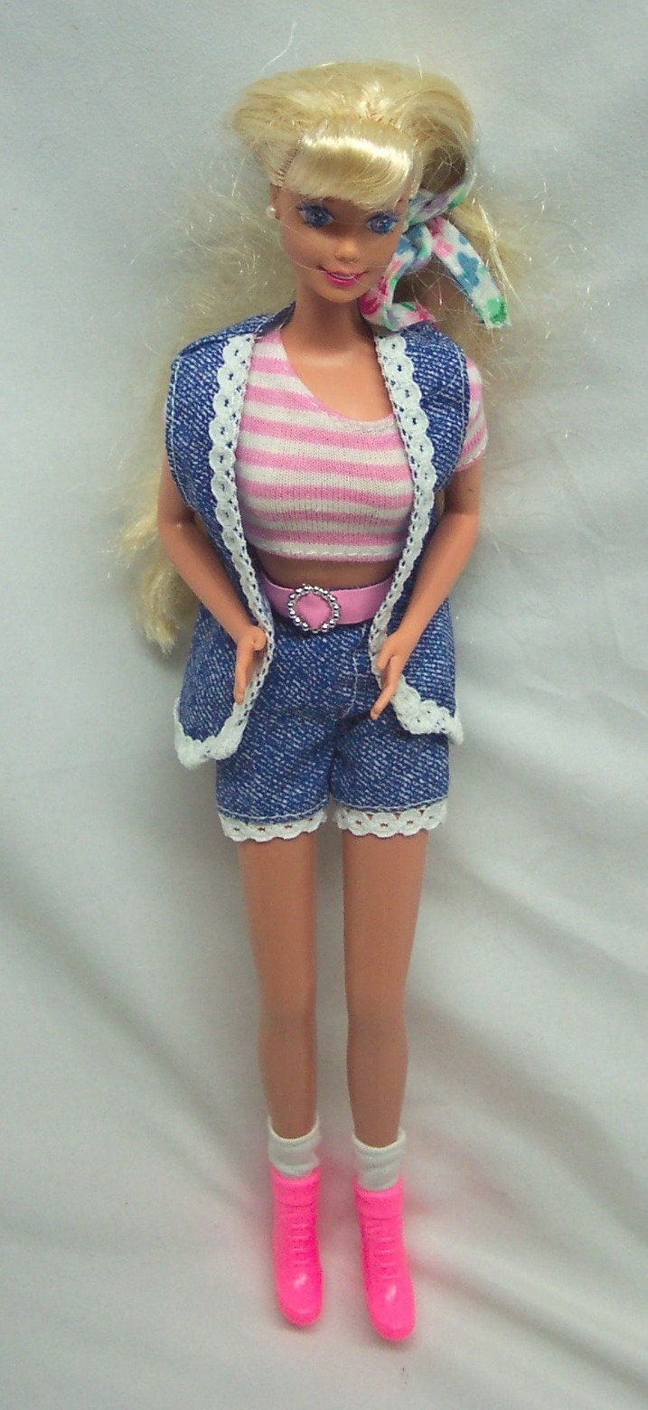 Vintage BARBIE in Purple Outfit Doll Toy 1966 Body 1976 Head
