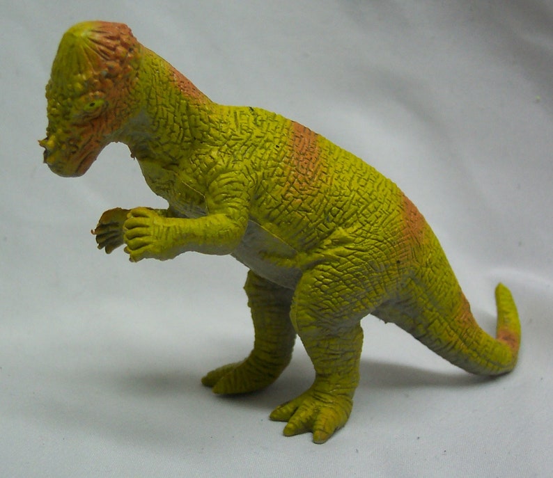 pachycephalosaurus toy