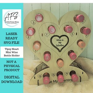 Garrafa de vinho embriagada em forma de coração Contagem regressiva Glowforge Arquivo SVG a laser, amante de vinho, aniversário, casamento, aniversário, presente de suporte para vinho dos namorados