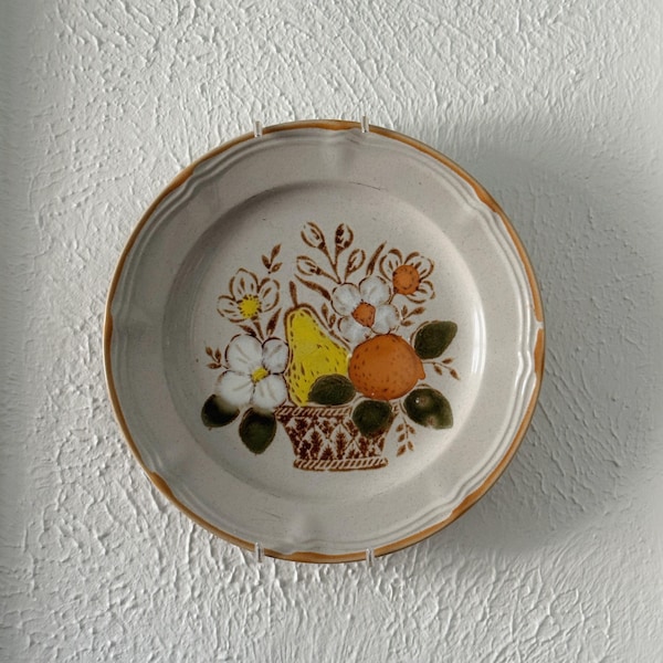 Vintage 7” Hanging Plate Sango Made in Japan