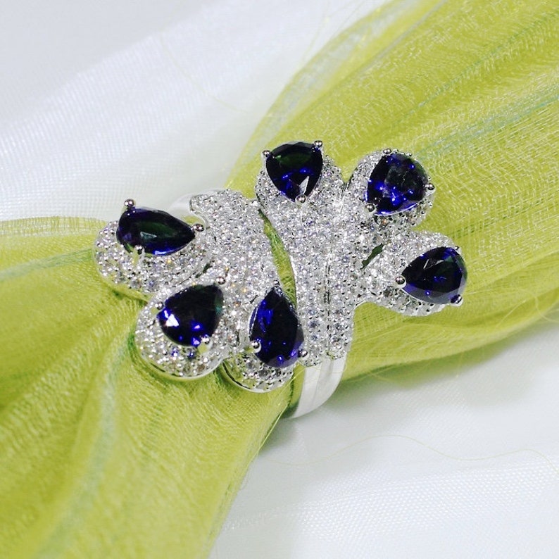 ID:R7123-2 Women 18K White Gold GF Jewelry\u00a0Sapphire Clear Stone Accent Peacock Tail Cocktail Ring