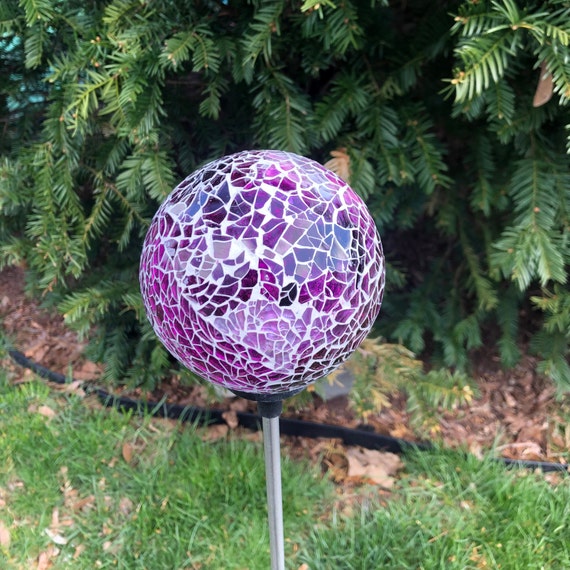 solar powered garden decoration stake hand crafted glass ball outdoor art light coloring changing LED patio lawn pathway mosaic globe lamp