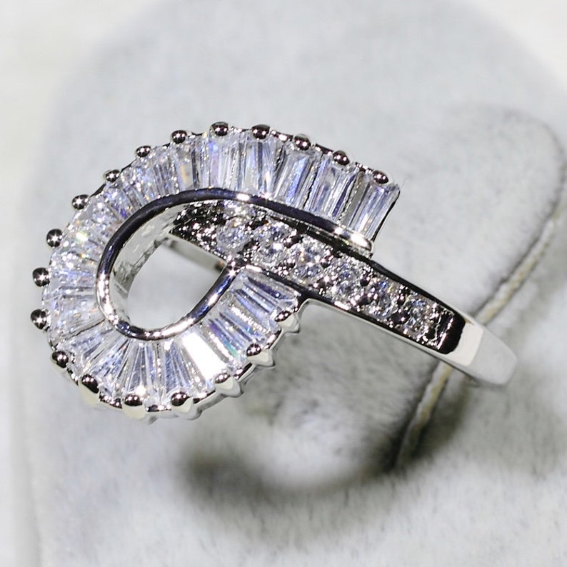 ID:R7427 Women Jewelry 18K White Gold GF Sparkling Clear Stones Casual Fashion Eternity Ring