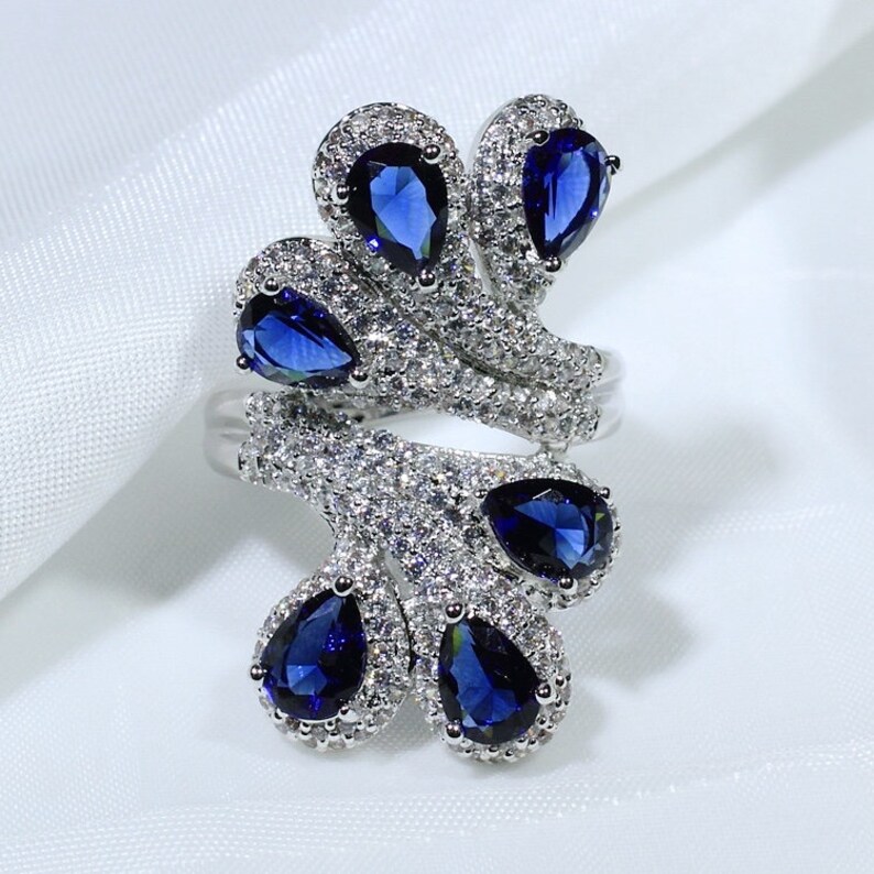 ID:R7123-2 Women 18K White Gold GF Jewelry\u00a0Sapphire Clear Stone Accent Peacock Tail Cocktail Ring
