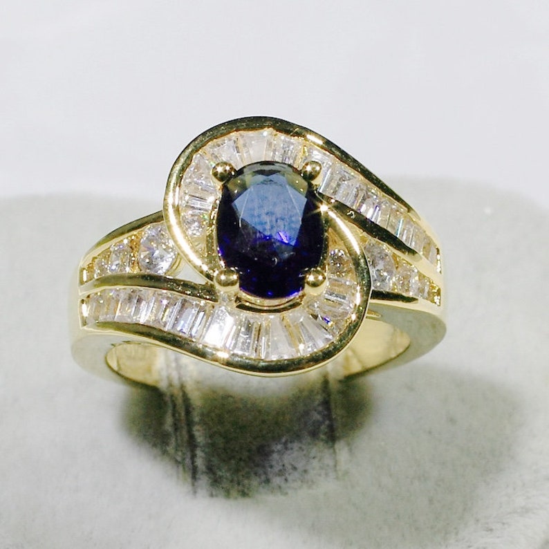 ID:R7893 Women Jewelry 18K Yellow Gold GF Charming Classic Ring Oval Sapphire Solitaire With Clear Stones Accent