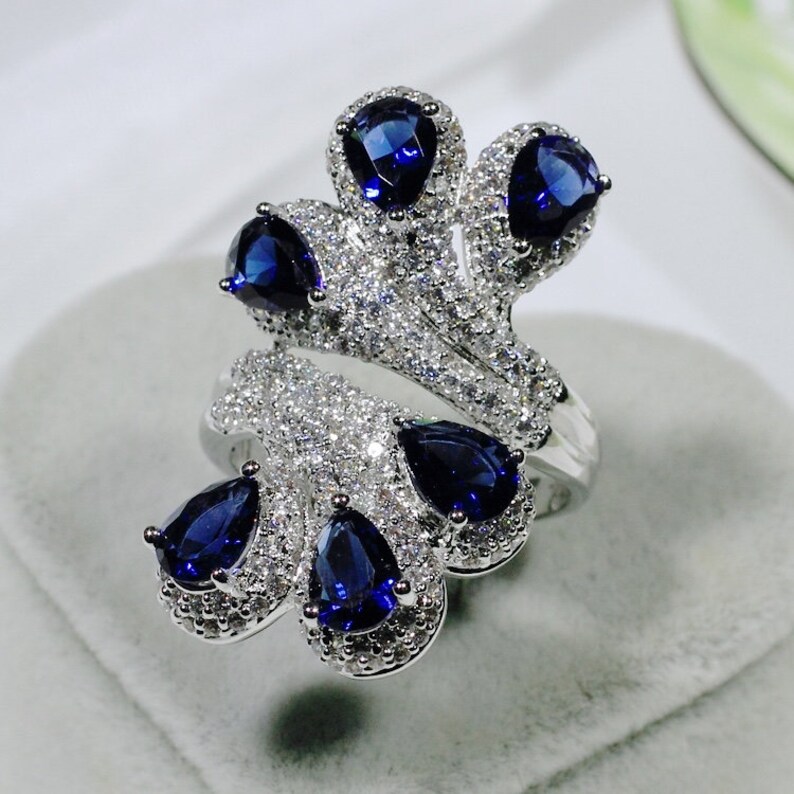 ID:R7123-2 Women 18K White Gold GF Jewelry\u00a0Sapphire Clear Stone Accent Peacock Tail Cocktail Ring