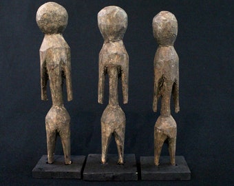 African Ethnographic Art - African Africano - Family of Three (3) Fetishes Wooden Statues Moba on Base - Togo - 20 / 20.5 / 19 Cms