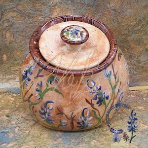 Bluebonnet Cookie Jar with Mouse
