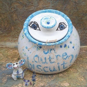 Watchful Frenchie Cookie Jar with Mouse