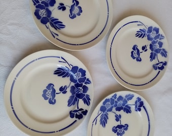 Pair of antique oval serving plates by Moulin des Loups France St Amand