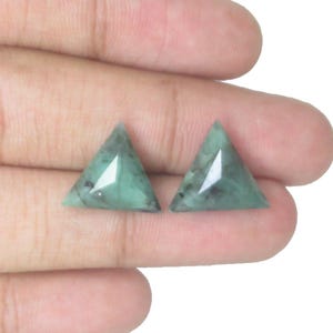 Jewellery Making Gems Natural Emerald Gemstone Triangle Shape Cabochon Faceted Rose Cut Gemstones Green Colour Gems Loose Pair Gemstones.