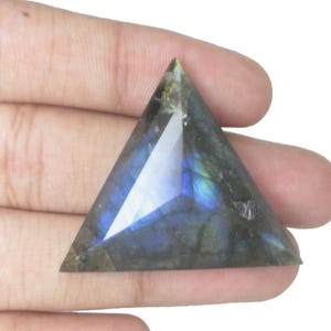 Superb! Quality Gems Natural Labradorite Gemstones Triangle Shape Cabochon Faceted Cut Gemstones Rainbow Flash Colour Gemstones Loose Gems.