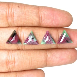 Natürliche Rubin Zoisit Dreieck Cabochons, facettierte lose Edelsteine Rosa Grün (4 Stück)