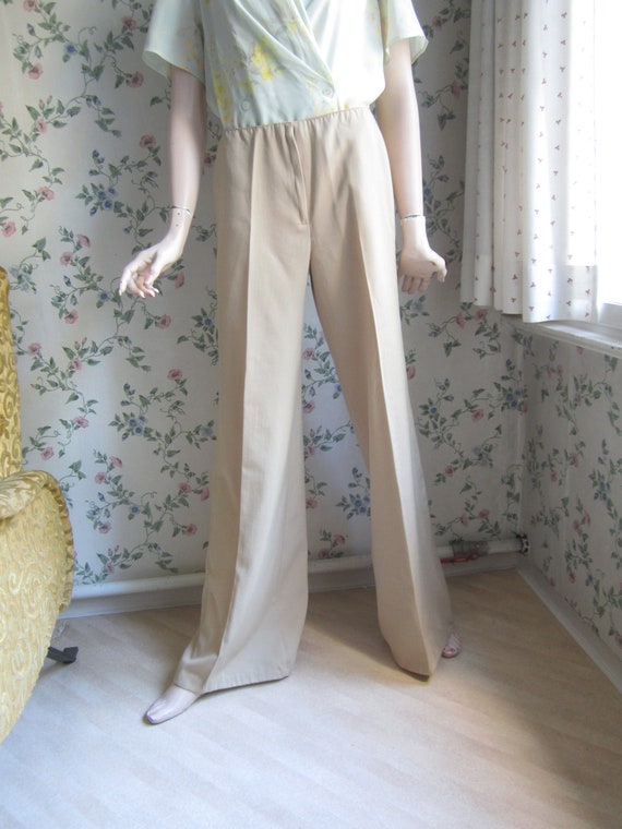 beige 1970s flared low waisted wool pants, size s… - image 1