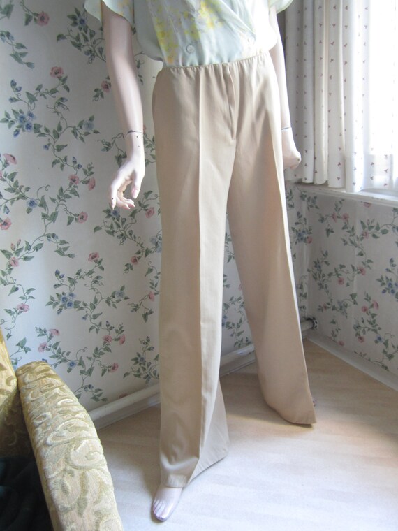 beige 1970s flared low waisted wool pants, size s… - image 2