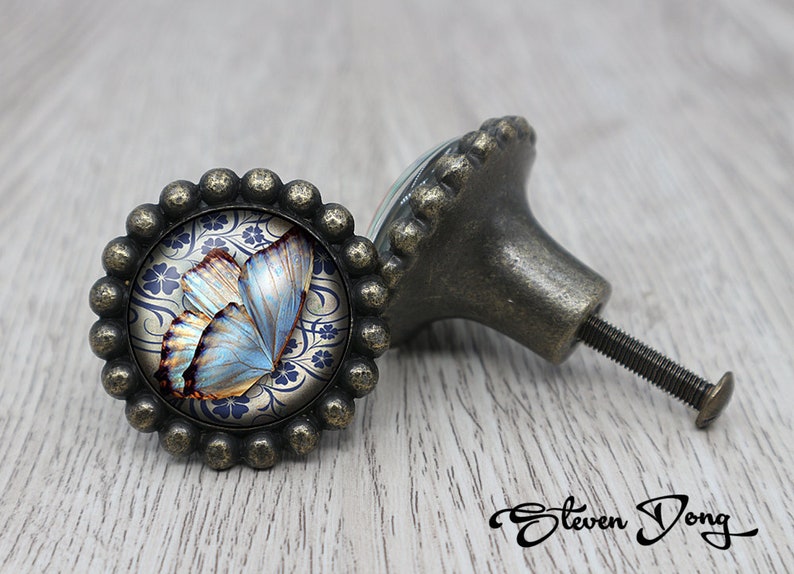 Butterfly Vintage Bronze Dresser Knobs Shabby Chic Knobs Cabinet Knobs Furniture Knobs 6 Colors to Choose Customized