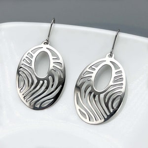 Orecchini pendenti in argento sterling 925 — Orecchini pendenti moderni con intaglio — Orecchini pendenti ovali — Orecchini in argento regalo per donna