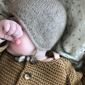 Emma's Baby Beanie Knitting Pattern image 2
