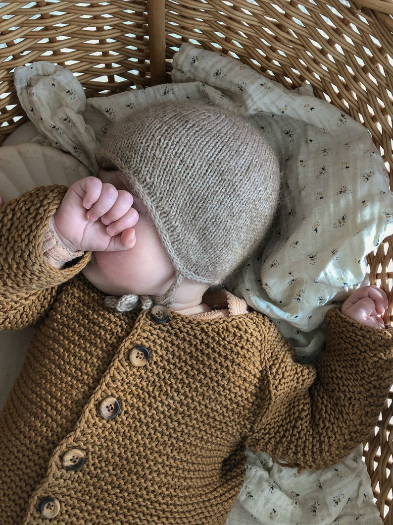 Emma's Baby Beanie Knitting Pattern image 1