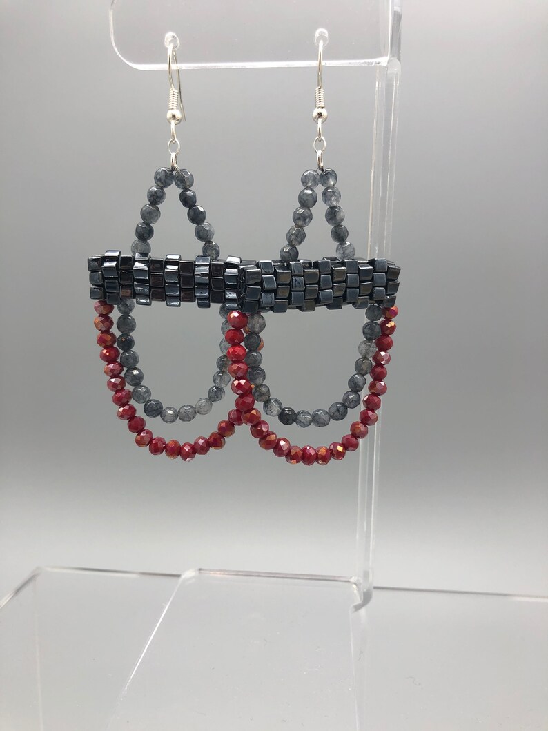 Chandelier Earrings Handmade Beaded Gray Lolite and Red Drop Earrings Gunmetal earrings.
