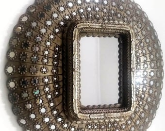 Monica Hand geschnitzte Oval Pfau Stil Große Größe Antike Silber Finish Holz Wand dekorativen Spiegelrahmen mit Linien
