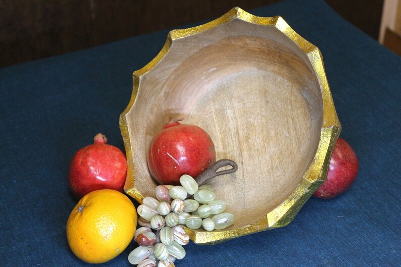 Golden Foil Finish Wooden Big Size Designer Bowl For Dinning Table /& Salad Serving