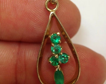 Emerald Vintage Pendant Designer Teardrop Necklace Dyed Emerald Gemstone Necklace Christmas Sale Solid 925 Sterling Silver Pendant