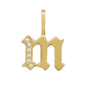 Dije de inicial gótica con diamante natural, colgante gótico con M y diamante pavé, colgante con letra y diamante pavé, símbolo gótico en oro amarillo de 14 k, PN-8309