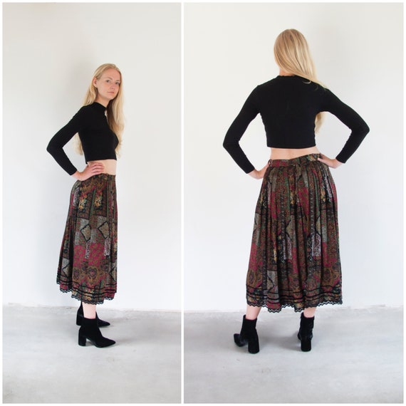 Vintage Boho Skirt Small Medium Gypsy Skirt Dark … - image 3