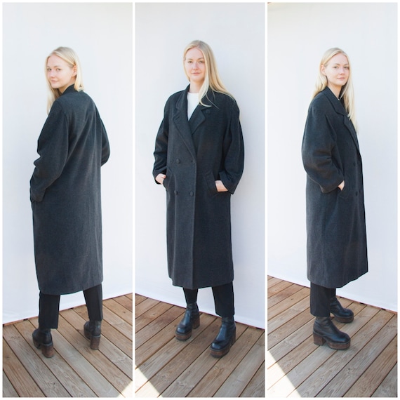 Vintage Coat Women Large Oversized Coat Long Wool