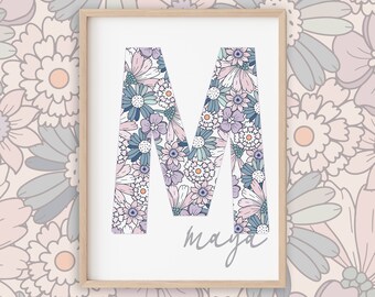 Personalizzato NURSERY lettera NOME parete arte stampe, decorazione floreale retrò, parete stampa, vivaio ragazze, ragazze camera stampe, fiori, viola, lilla