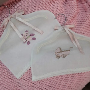 Baby clothes hanger