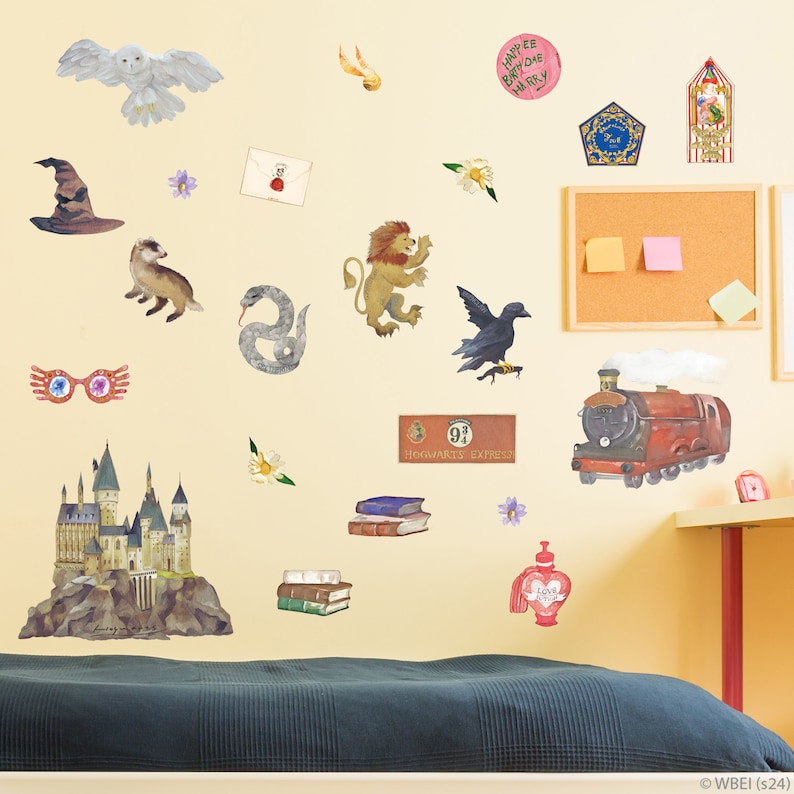 HARRY POTTER Wall Sticker – Magical World Icons Decal Set Wizarding ...