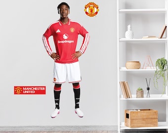 Manchester United FC Wall Sticker - Kobbie Mainoo 26/27 Player + MUFC Decals