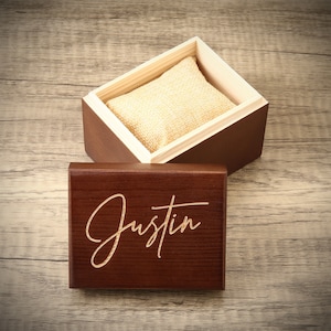 Gepersonaliseerde houten horlogedoos, gegraveerde houten horlogekast, aangepaste stalknecht geschenkdoos, getuige geschenkdoos, heren geschenkdoos, geschenkdoos bruidsmeisje