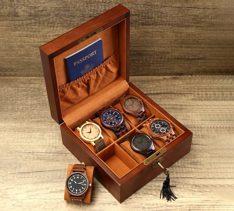 Gepersonaliseerde horlogedoos met slot en sleutel, cadeau voor papa, gegraveerde houten horlogekast, horlogedoos voor mannen, herencadeau, jubileumcadeau afbeelding 3