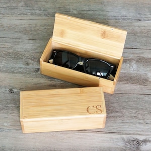 Étui à lunettes en bois personnalisé, Boîte à lunettes gravée, Boîte à lunettes de soleil en bois, Étui à lunettes de soleil en bois