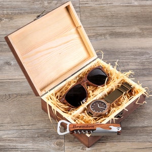 Groomsmen Gift Set, Personalized Wooden Watch, Wooden Sunglasses in Wooden Groomsmen Gift Box, Groomsmen Gift, Best Man Gift, Mens Gift All 3 items in box