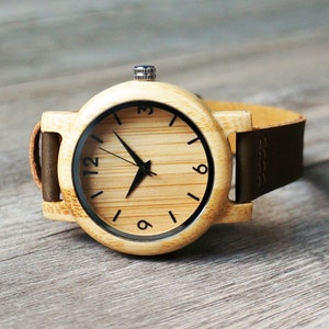 Montre en bois pour femme avec boîte en bois en option, montres personnalisées pour femme, cadeau de demoiselle d'honneur, cadeau de petite amie, cadeau de mère, cadeau de Noël image 3