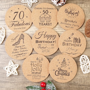 大量注文のパーソナライズされたパーティーコースター、クリスマスパーティーの記念品、誕生日コースター、カスタムウェディング記念品コースター、ビジネスプロモーションアイテム